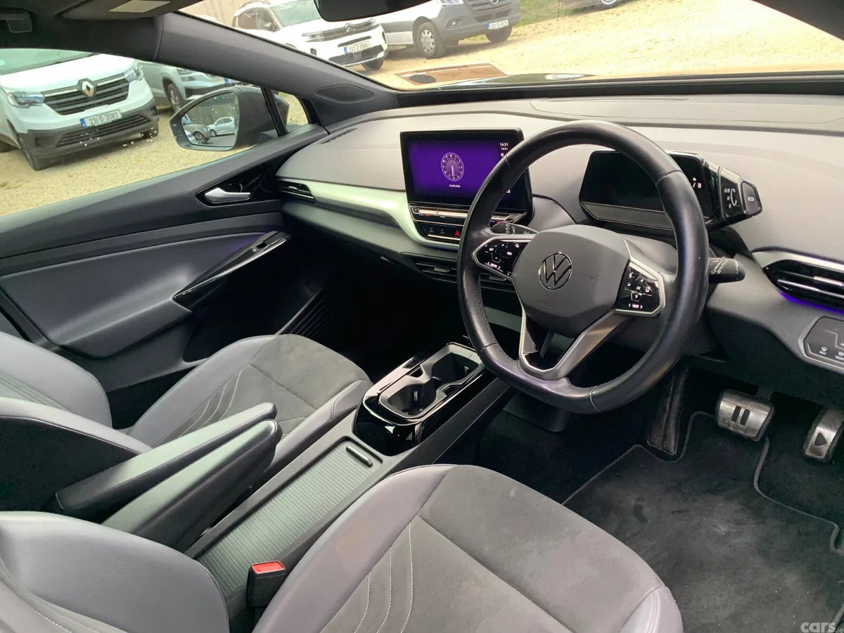 Volkswagen ID.4 Estate, Electric, 2022, Grey