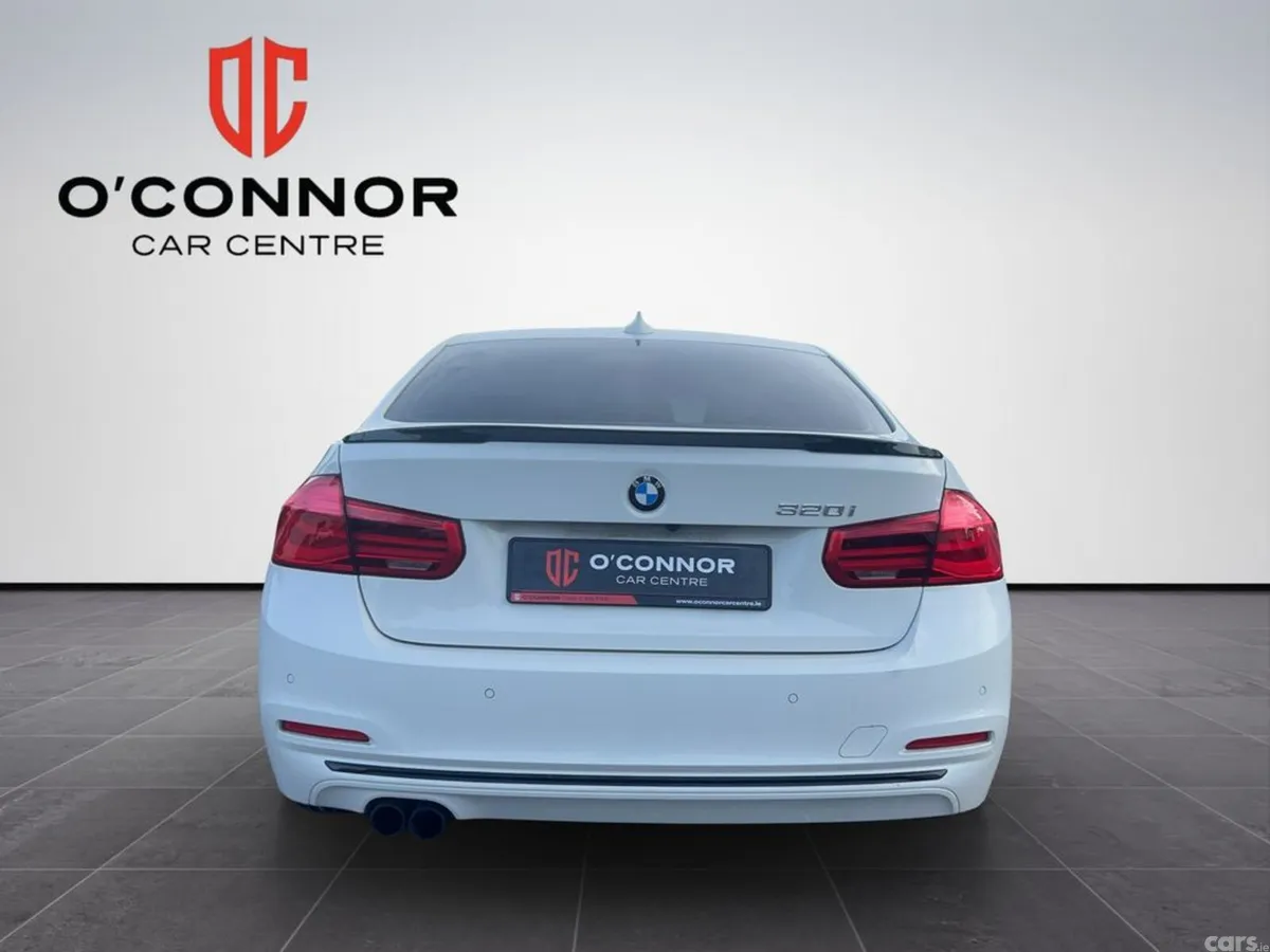 BMW 3-Series Saloon, Petrol, 2017, White