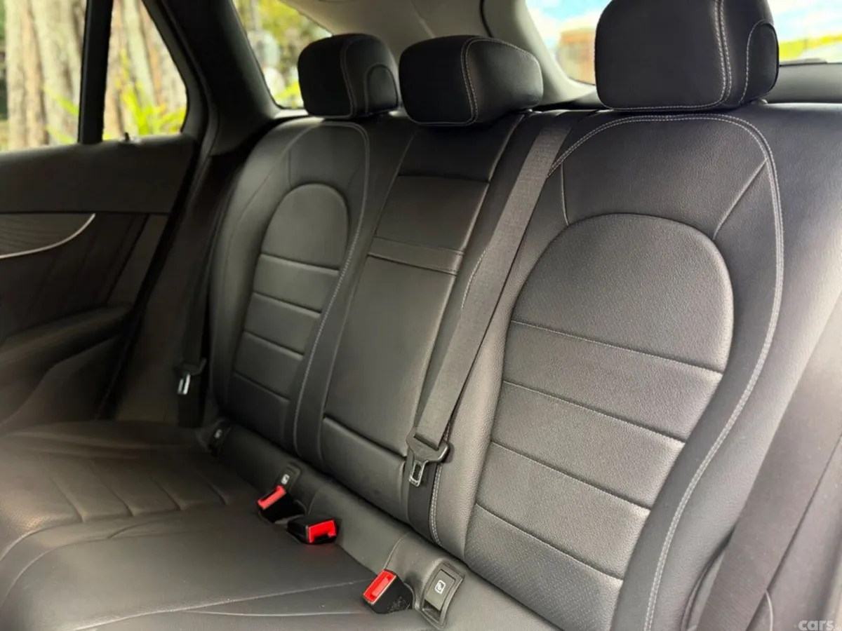 Mercedes-Benz GLC Estate, Diesel, 2021, Silver