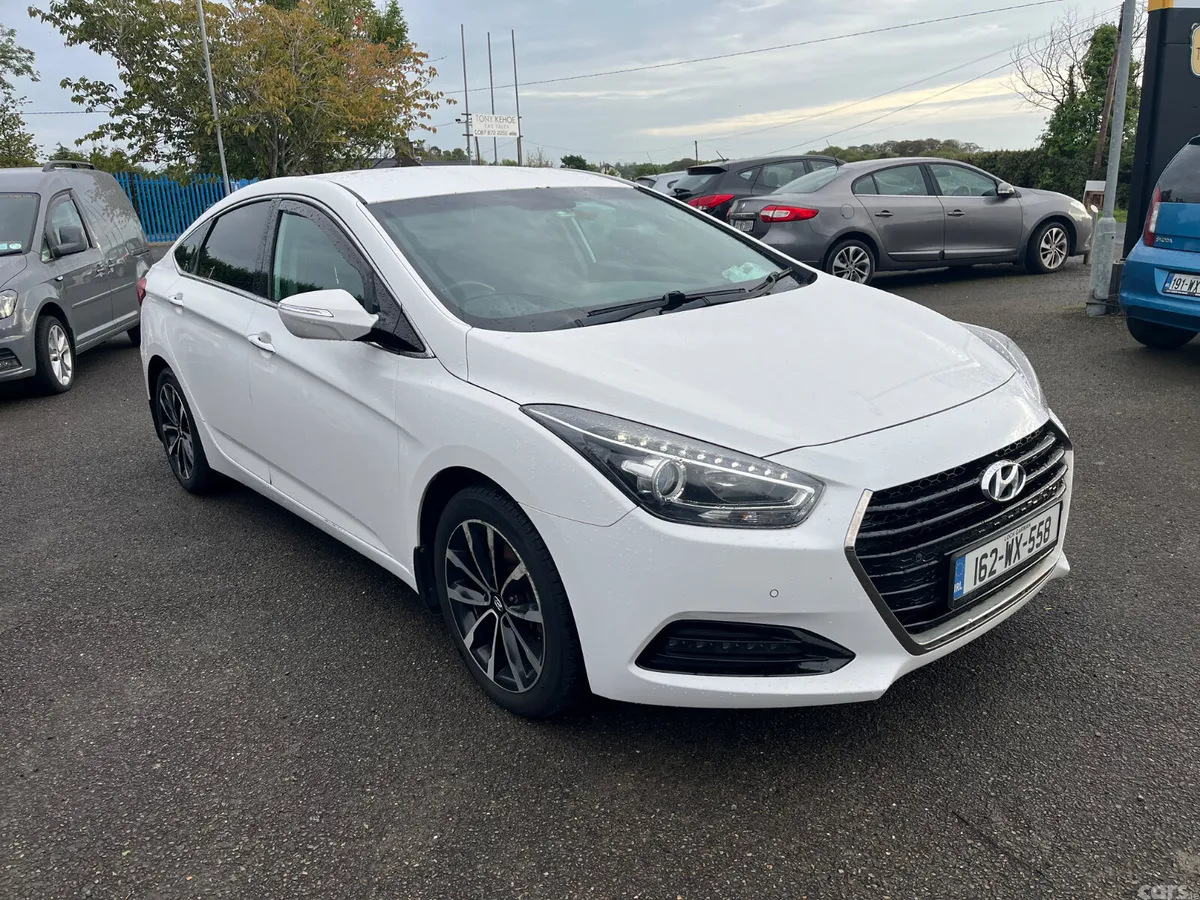 Hyundai i40 Saloon, Diesel, 2016, White