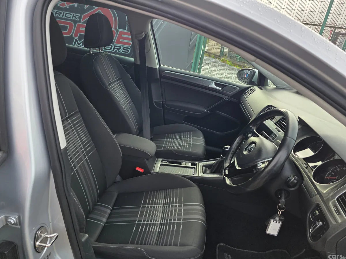 Volkswagen Golf Estate, Diesel, 2017, Grey