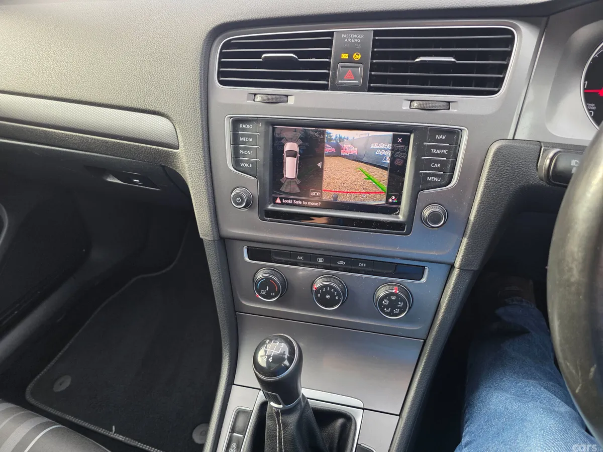 Volkswagen Golf Estate, Diesel, 2017, Grey