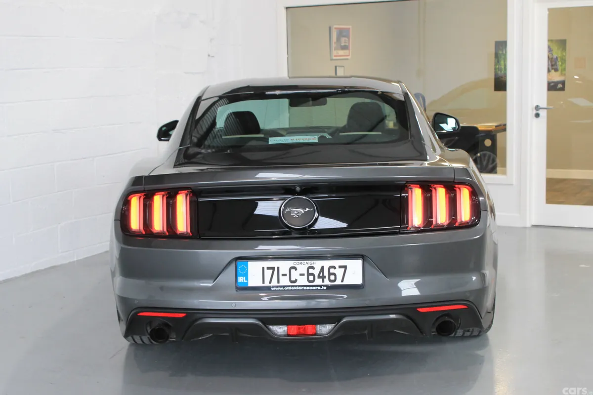 Ford Mustang Coupe, Petrol, 2017, Grey