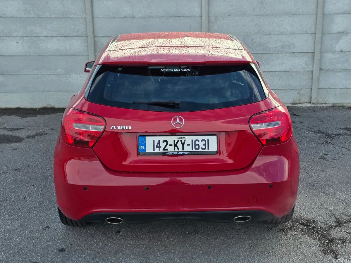 Mercedes-Benz A-Class Hatchback, Petrol, 2014, Red