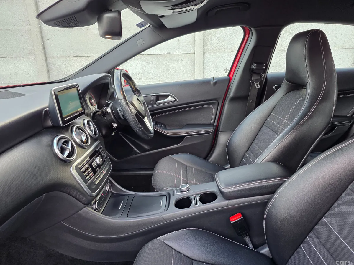 Mercedes-Benz A-Class Hatchback, Petrol, 2014, Red