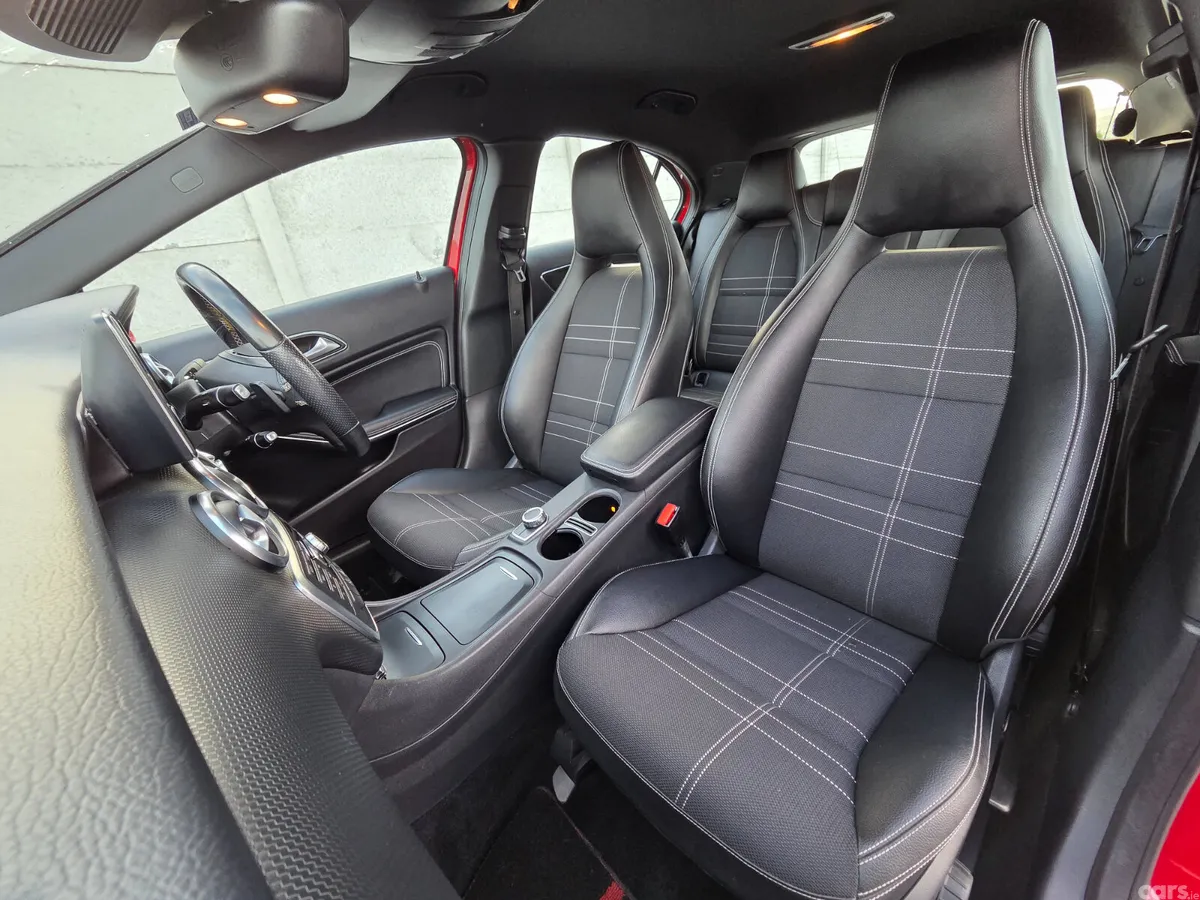 Mercedes-Benz A-Class Hatchback, Petrol, 2014, Red