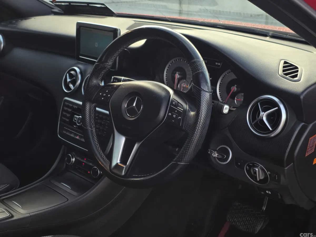 Mercedes-Benz A-Class Hatchback, Petrol, 2014, Red