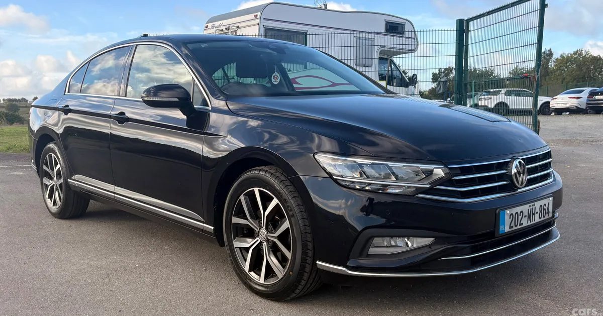 Volkswagen Passat Saloon, Diesel, 2020, Black