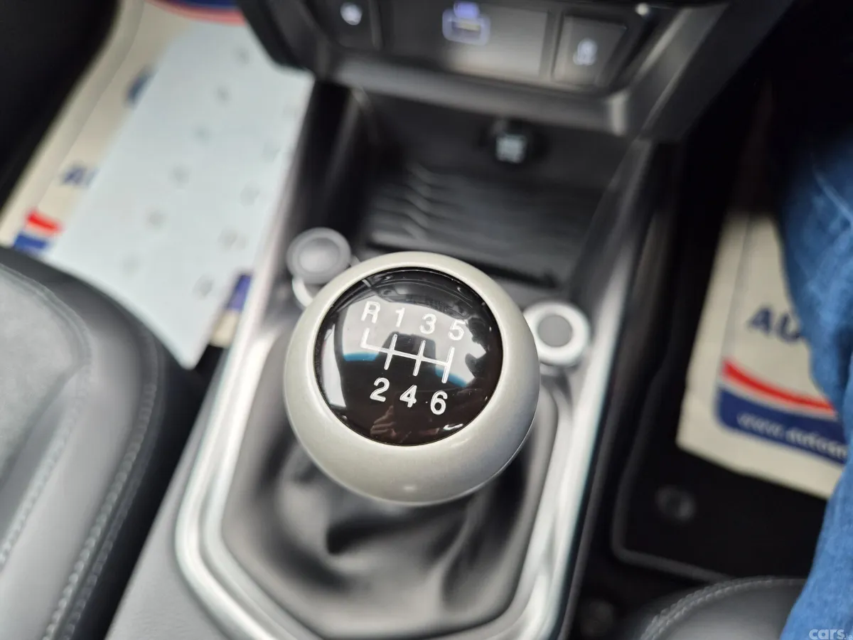 SsangYong Tivoli SUV, Petrol, 2026, Blue