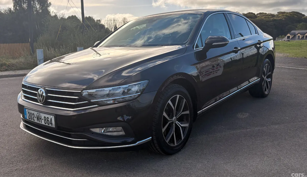Volkswagen Passat Saloon, Diesel, 2020, Black