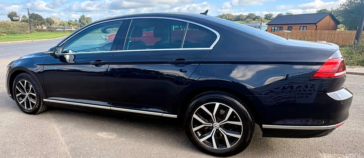 Volkswagen Passat Saloon, Diesel, 2020, Black