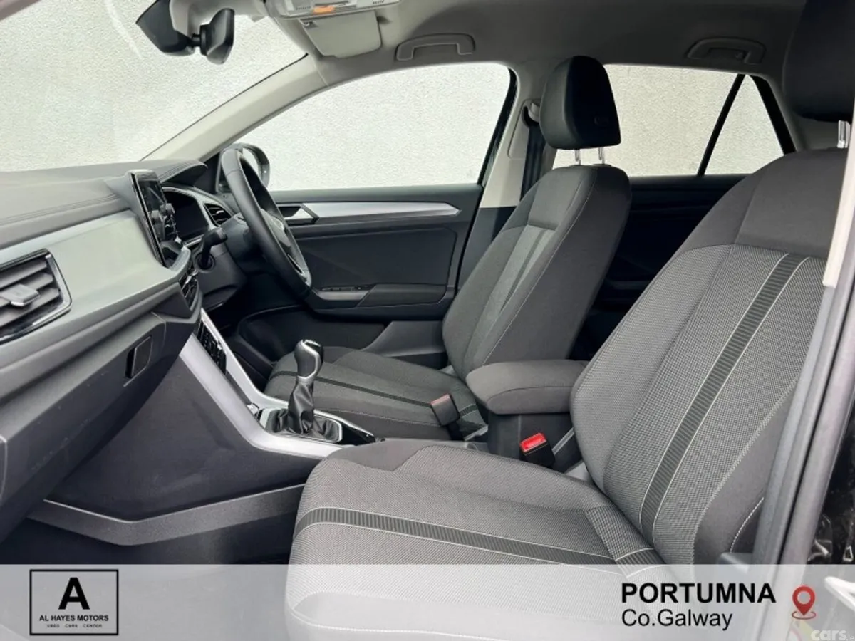 Volkswagen T-Roc SUV, Diesel, 2025, Black
