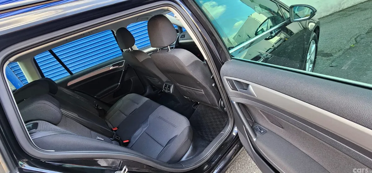 Volkswagen Golf Estate, Petrol, 2015, Black