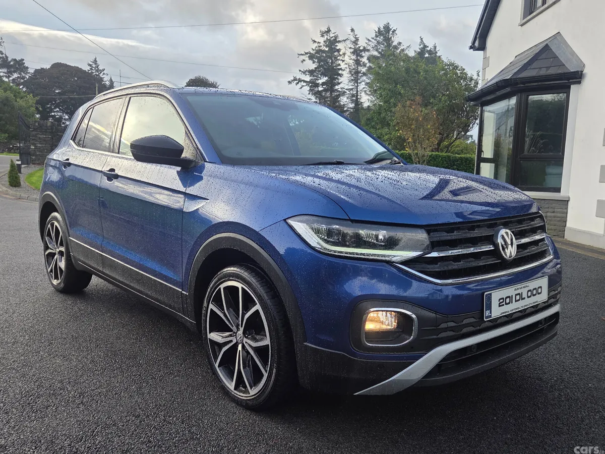 Volkswagen T-Cross Estate/Jeep, Diesel, 2020, Blue