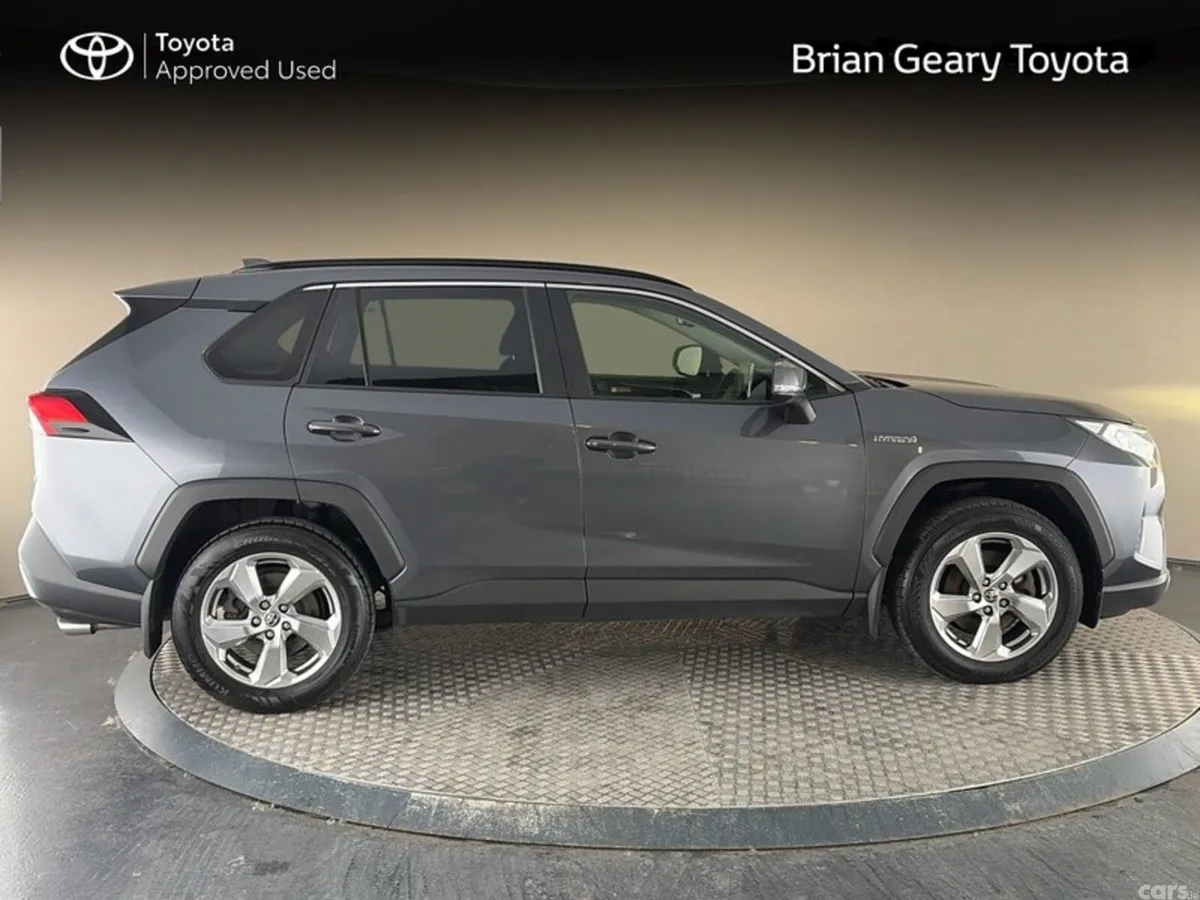 Toyota RAV4 SUV, Petrol Hybrid, 2022, Grey
