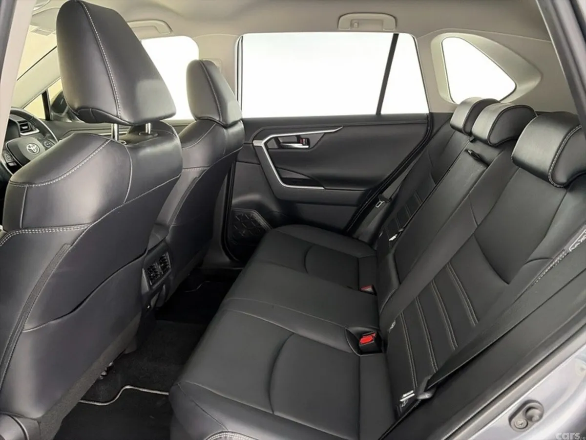 Toyota RAV4 SUV, Petrol Hybrid, 2022, Grey