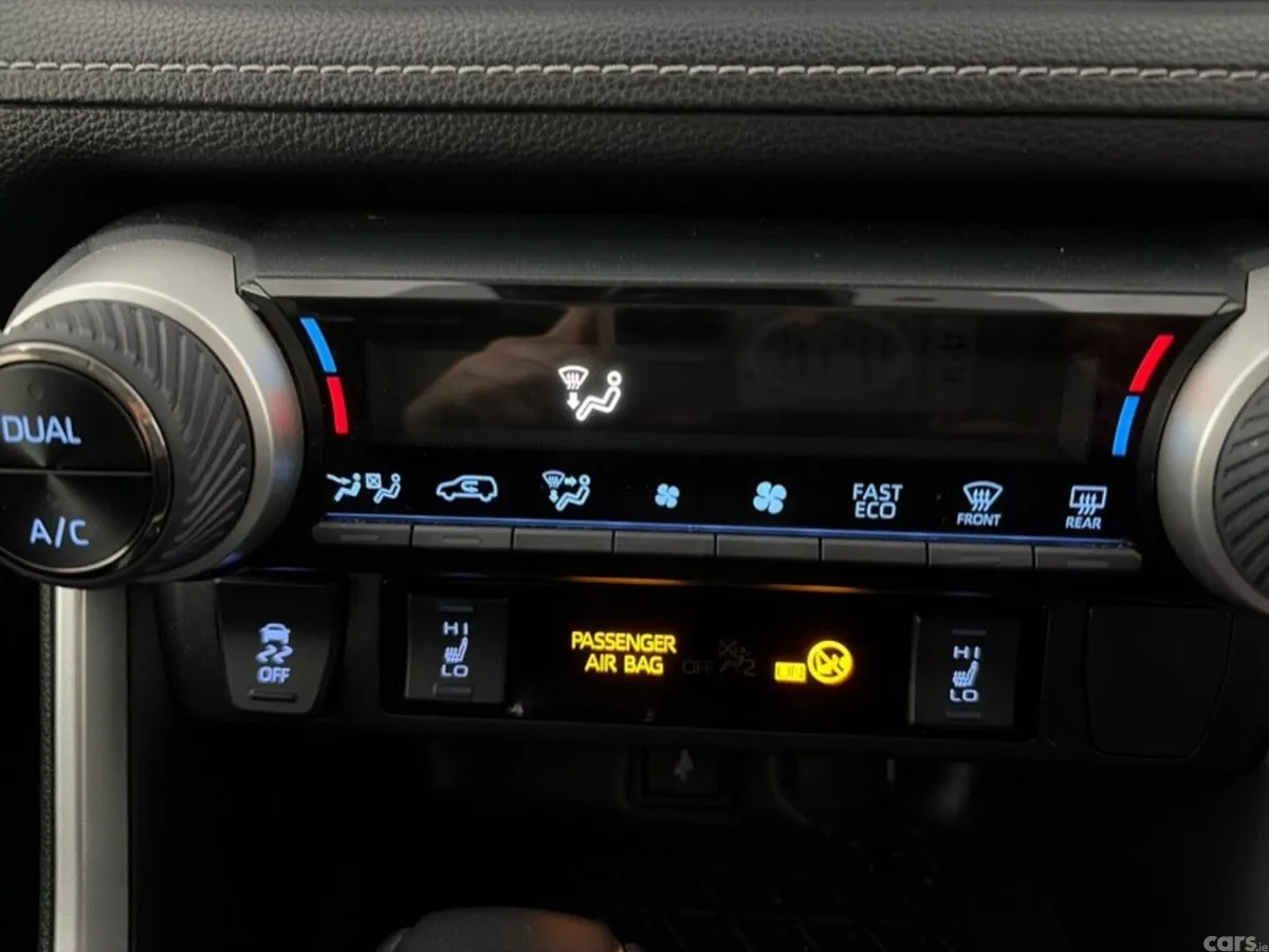 Toyota RAV4 SUV, Petrol Hybrid, 2022, Grey