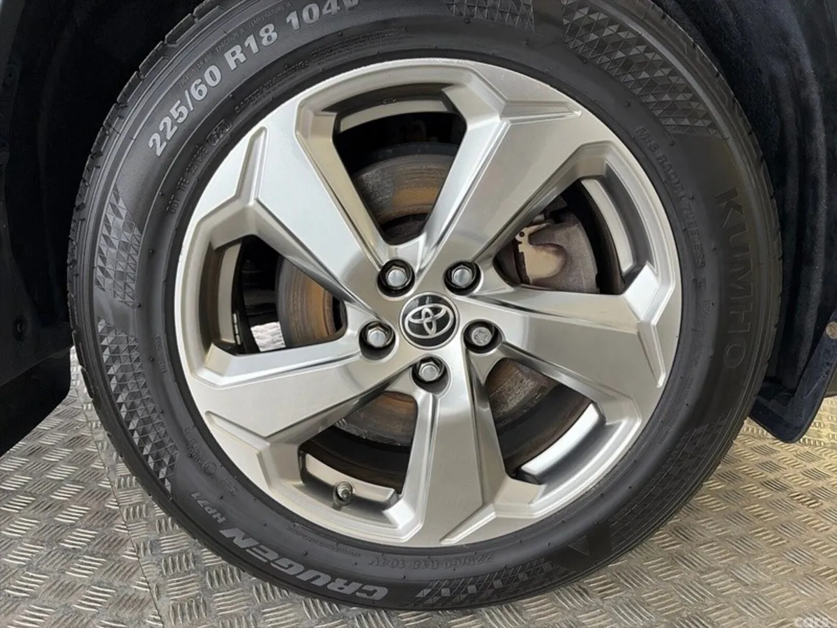 Toyota RAV4 SUV, Petrol Hybrid, 2022, Grey