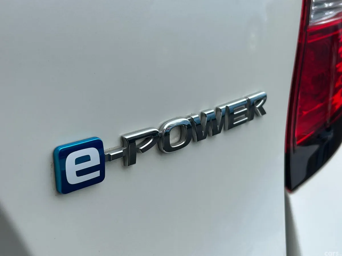 Nissan Note MPV, Petrol Hybrid, 2018, White