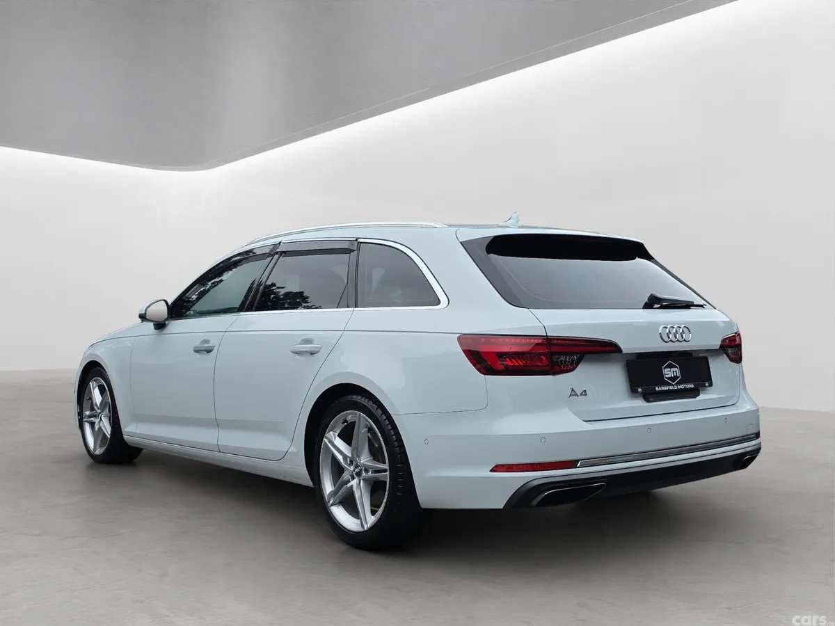 Audi A4 Estate, Petrol, 2020, White