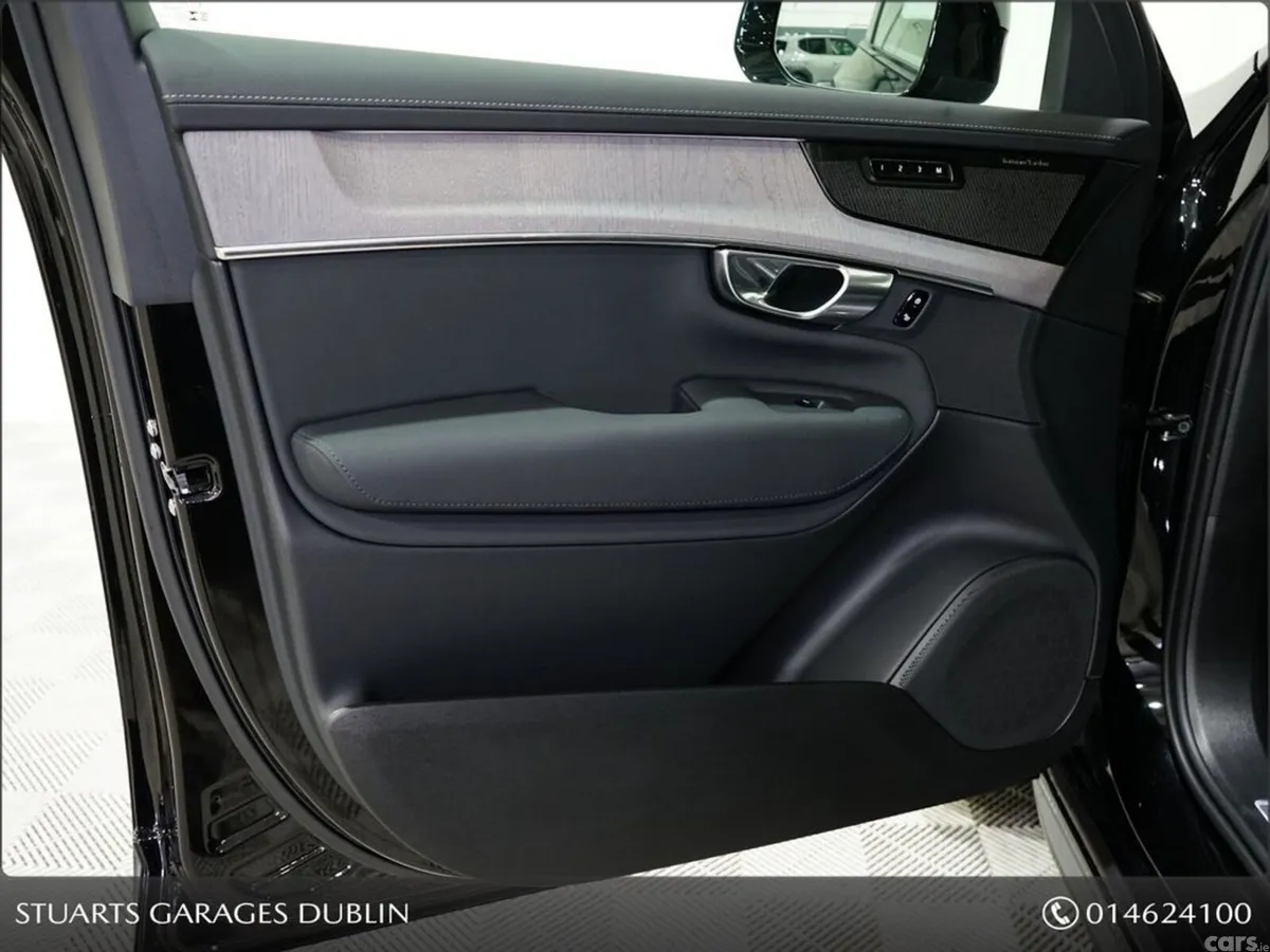 Volvo XC90 Estate, Petrol Plug-in Hybrid, 2026, Black