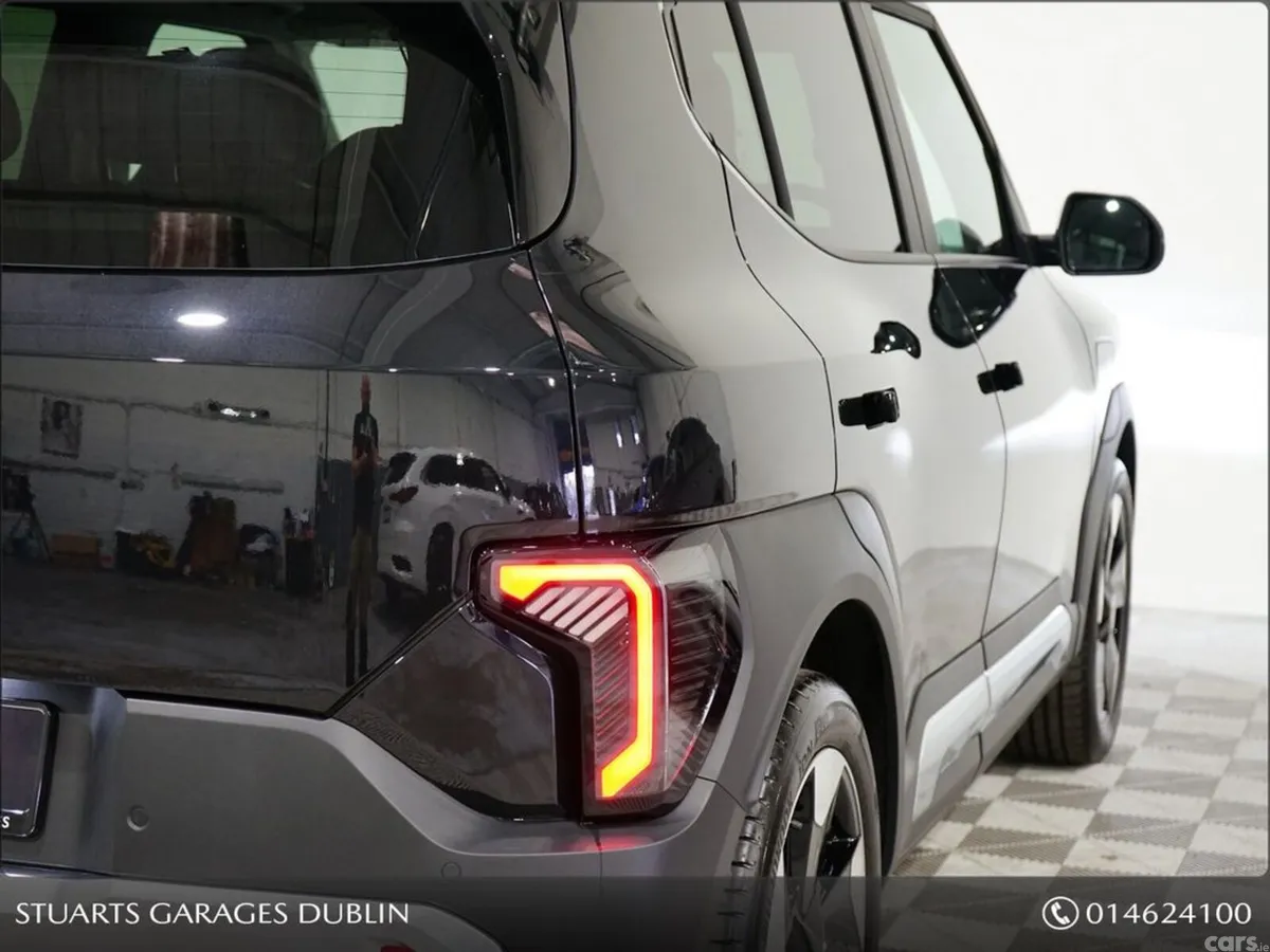 Kia EV2 MPV, Electric, 2026, Black