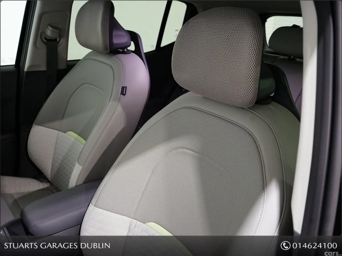 Kia EV2 MPV, Electric, 2026, Black