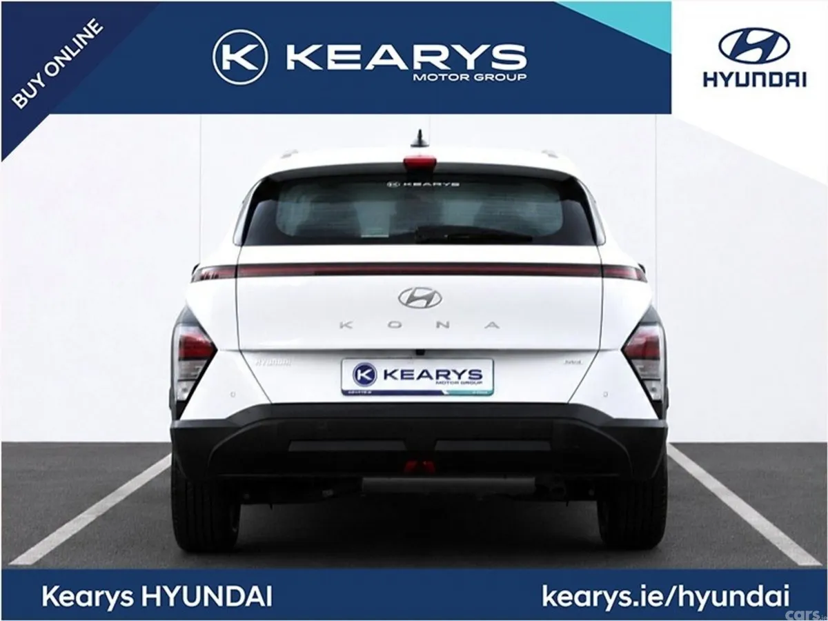 Hyundai KONA MPV, Petrol Hybrid, 2024, White