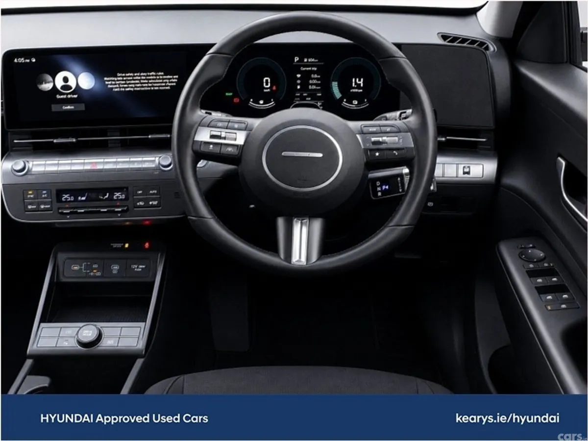 Hyundai KONA MPV, Petrol Hybrid, 2024, White