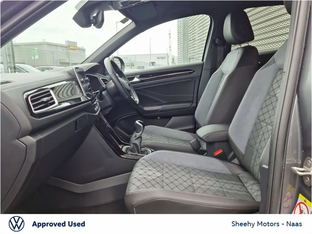 Volkswagen T-Roc SUV, Petrol, 2023, Grey