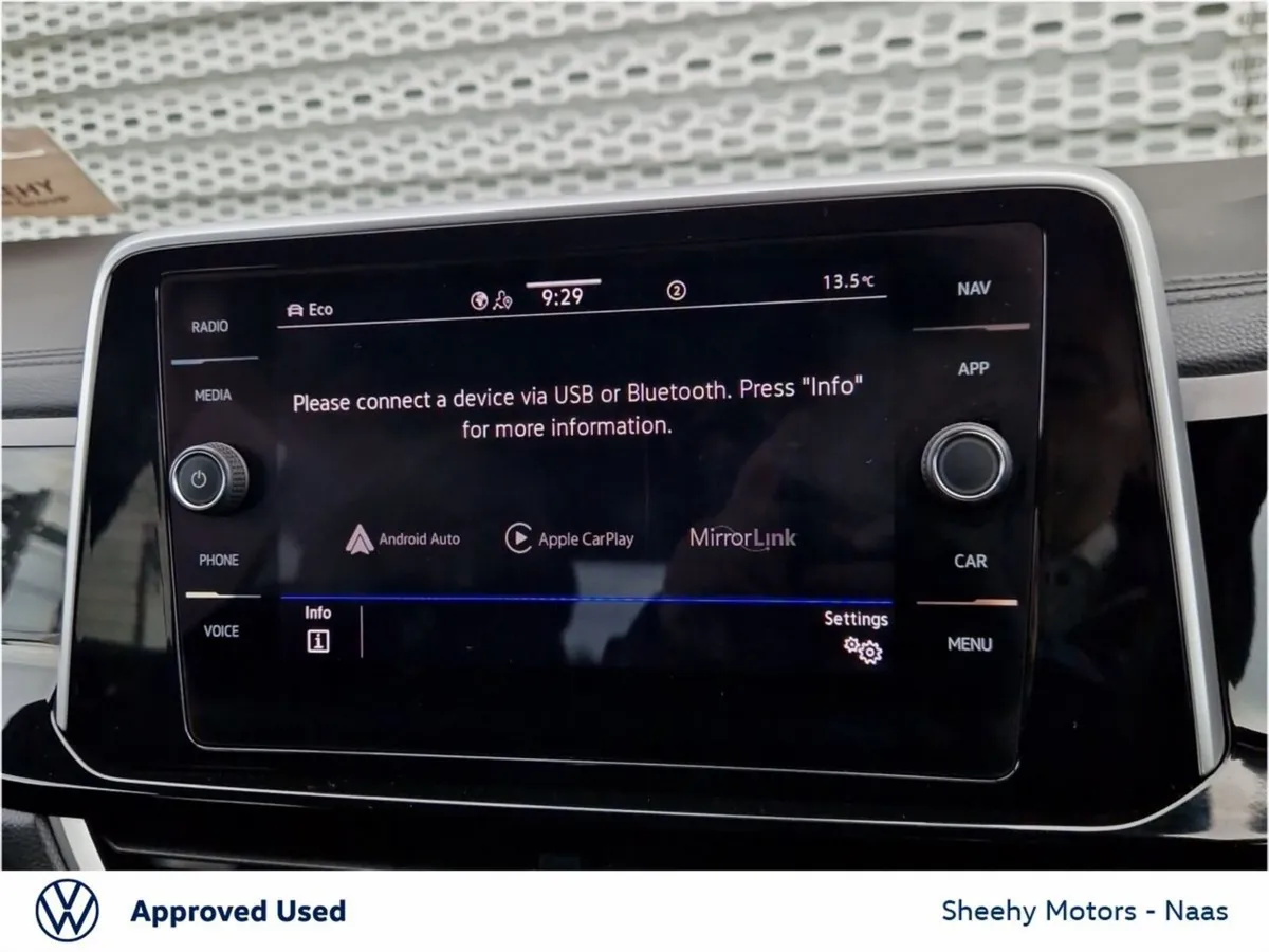 Volkswagen T-Roc SUV, Petrol, 2023, Grey
