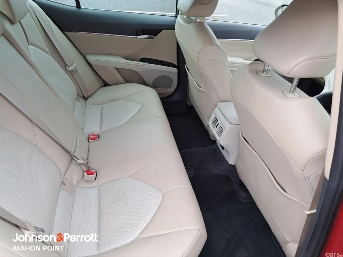 Toyota Camry Saloon, Petrol Hybrid, 2021, Red