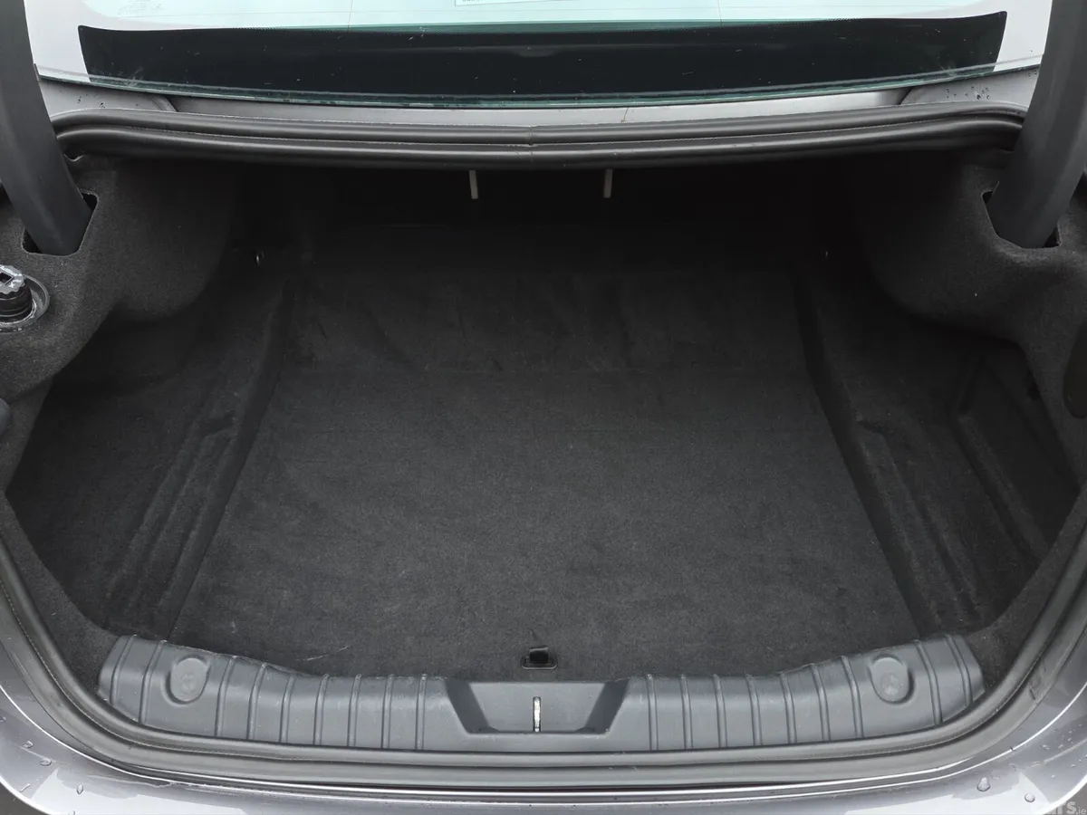 Jaguar XF Saloon, Diesel, 2017, Grey