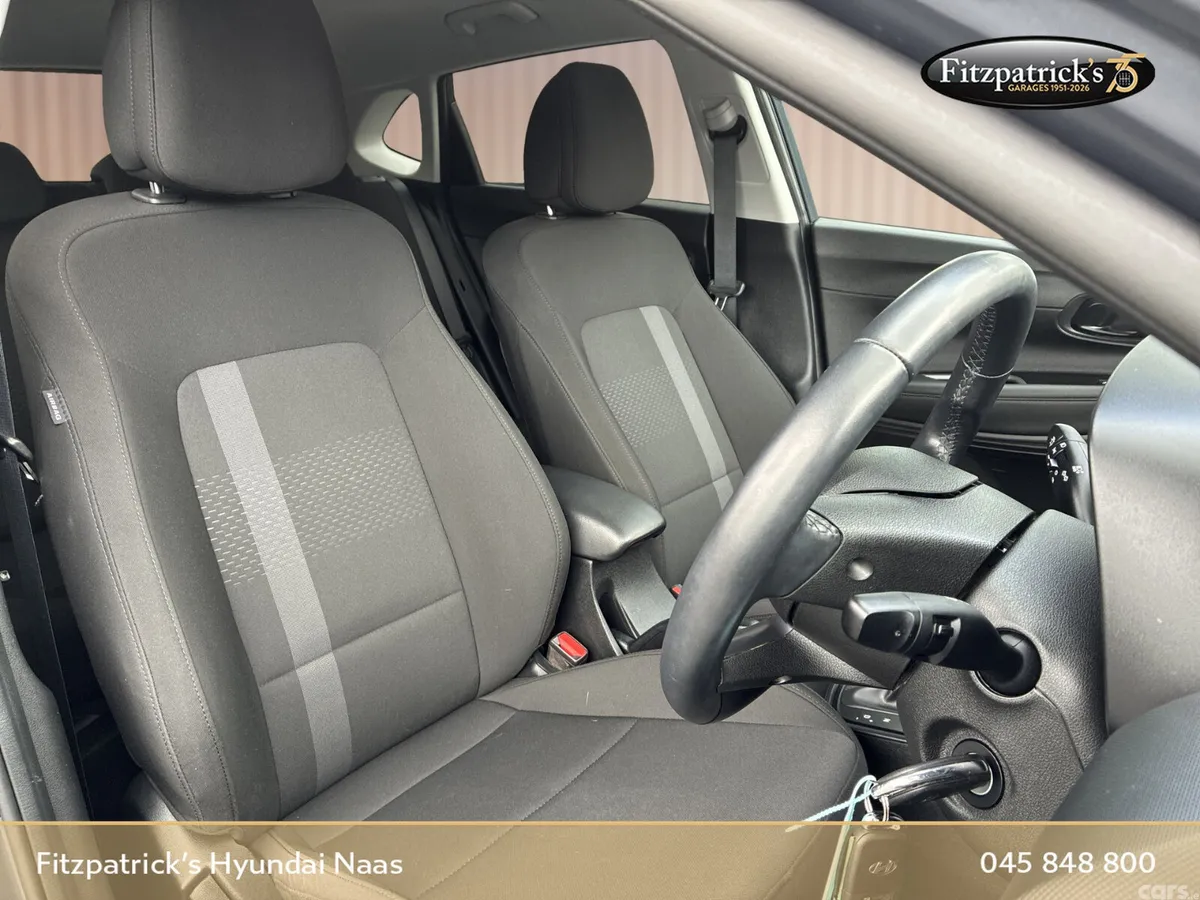 Hyundai i20 Hatchback, Petrol, 2024, Grey