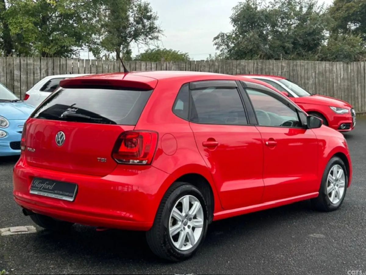 Volkswagen Polo Hatchback, Petrol, 2012, Red