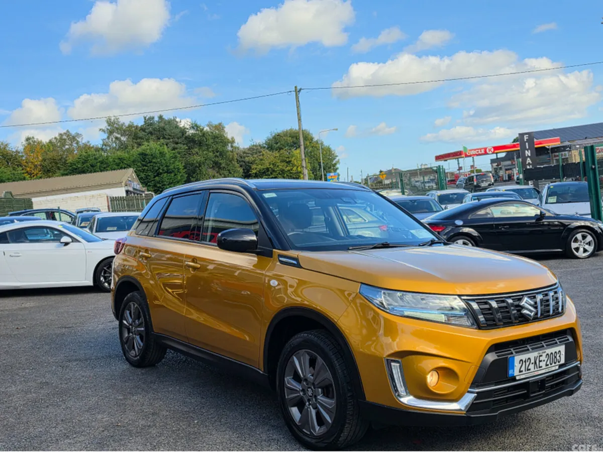 Suzuki Vitara SUV, Petrol, 2021, Gold
