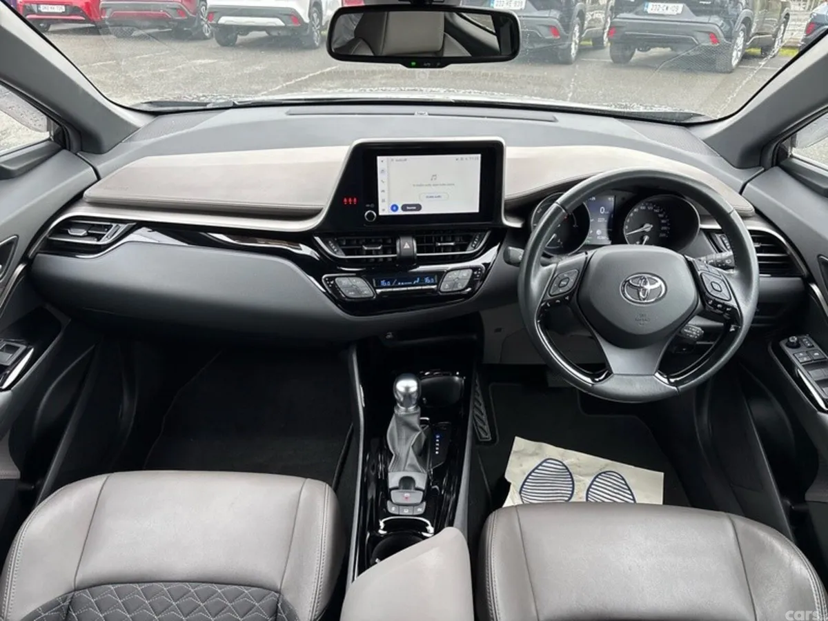 Toyota C-HR SUV, Petrol Hybrid, 2022, Black