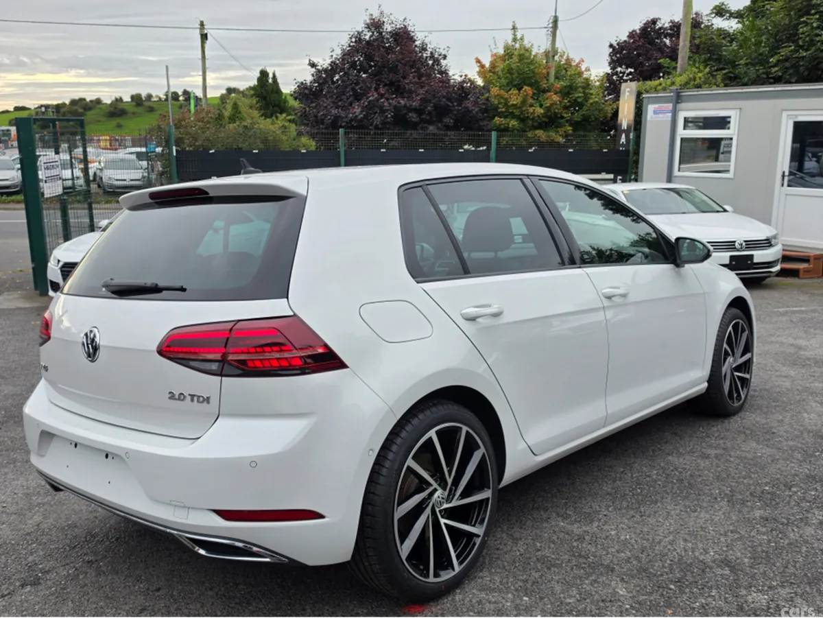 Volkswagen Golf Hatchback, Diesel, 2019, White