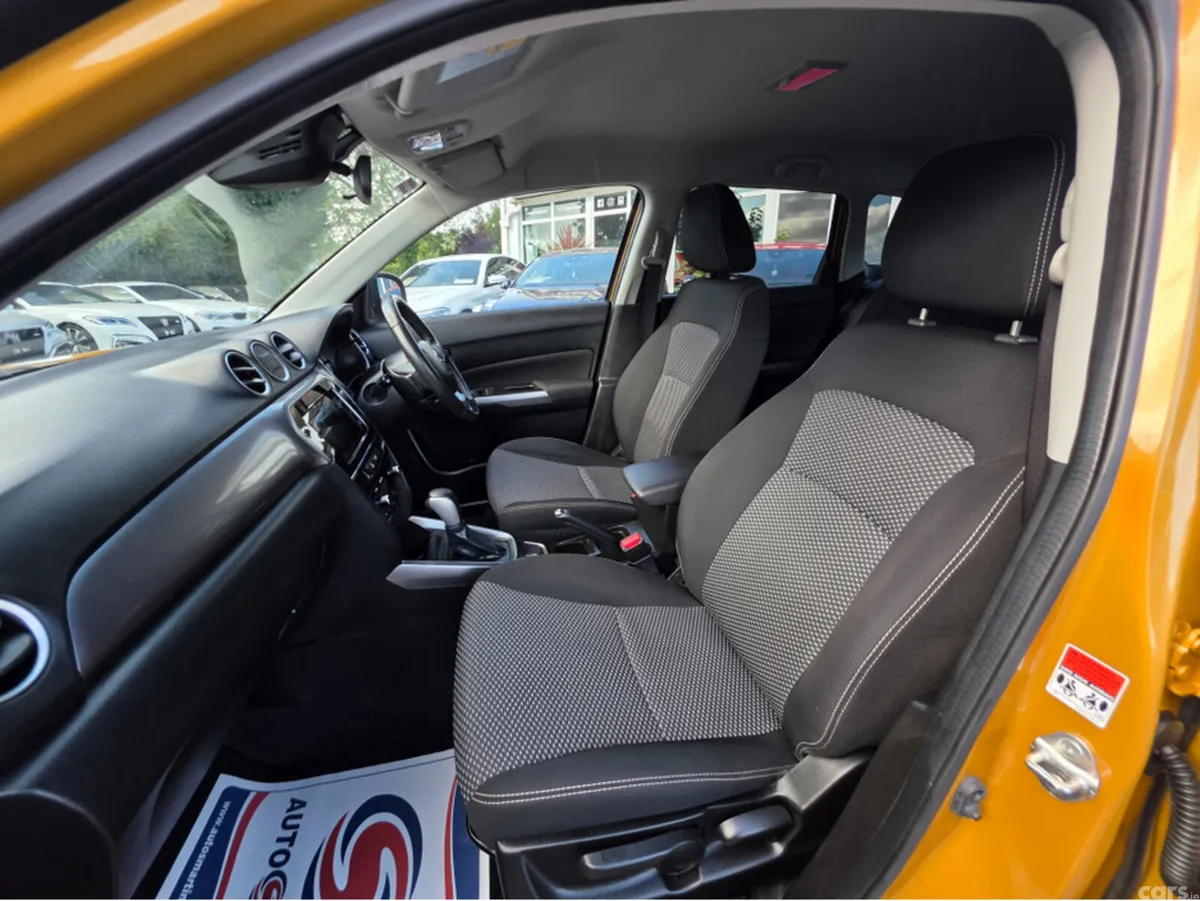Suzuki Vitara SUV, Petrol, 2021, Gold