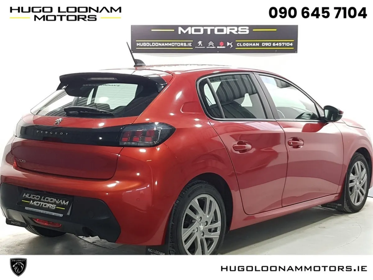 Peugeot 208 Hatchback, Petrol, 2021, Red