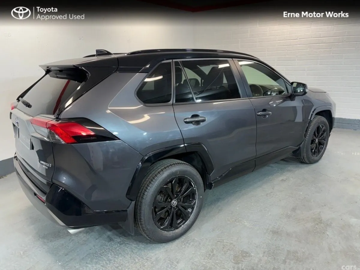 Toyota RAV4 SUV, Petrol Hybrid, 2023, Grey