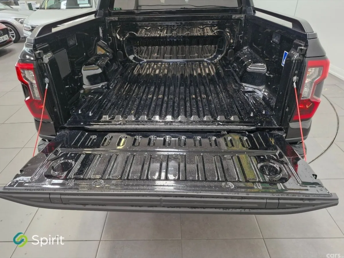 Ford Ranger SUV, Diesel, 2027, Grey
