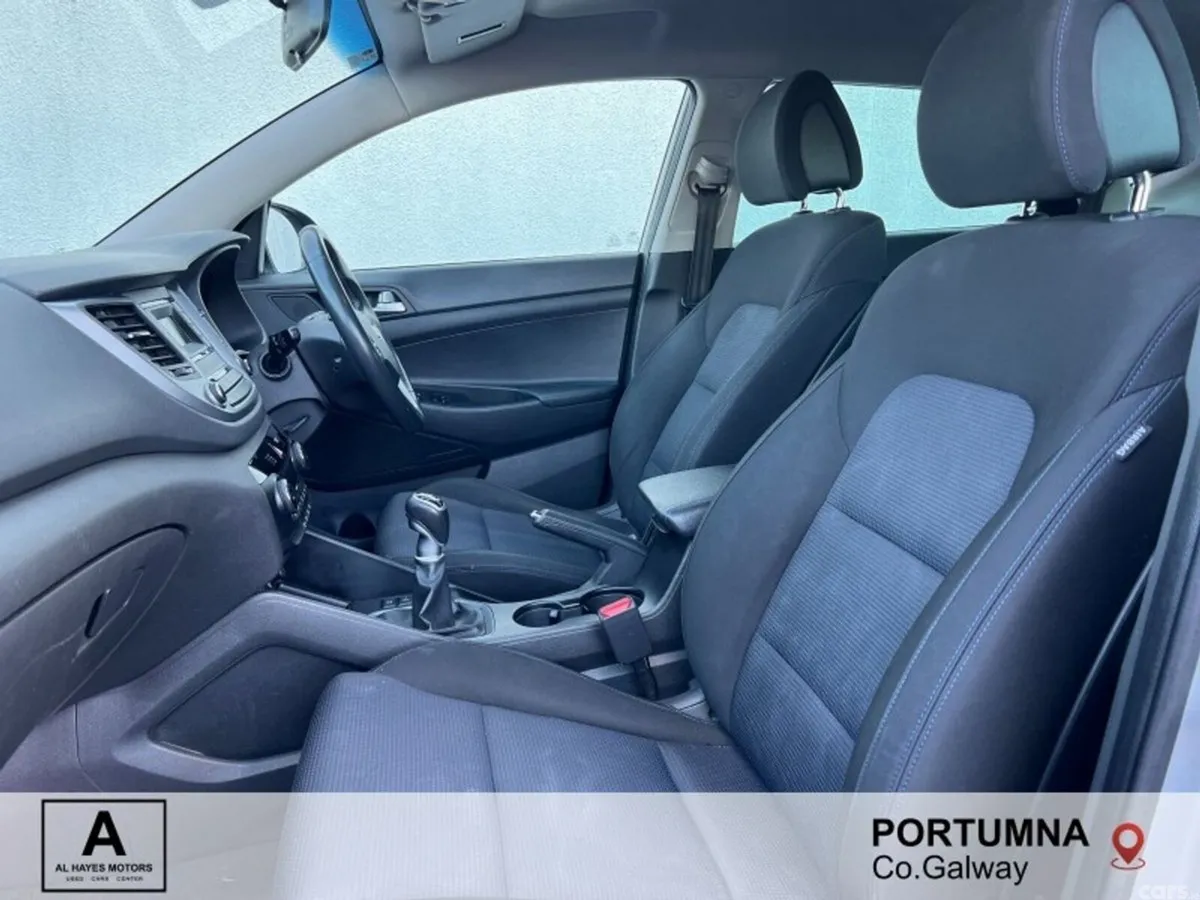 Hyundai Tucson SUV, Diesel, 2016, Silver