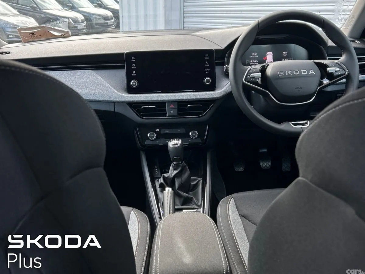 Skoda Kamiq SUV, Petrol, 2026, Grey