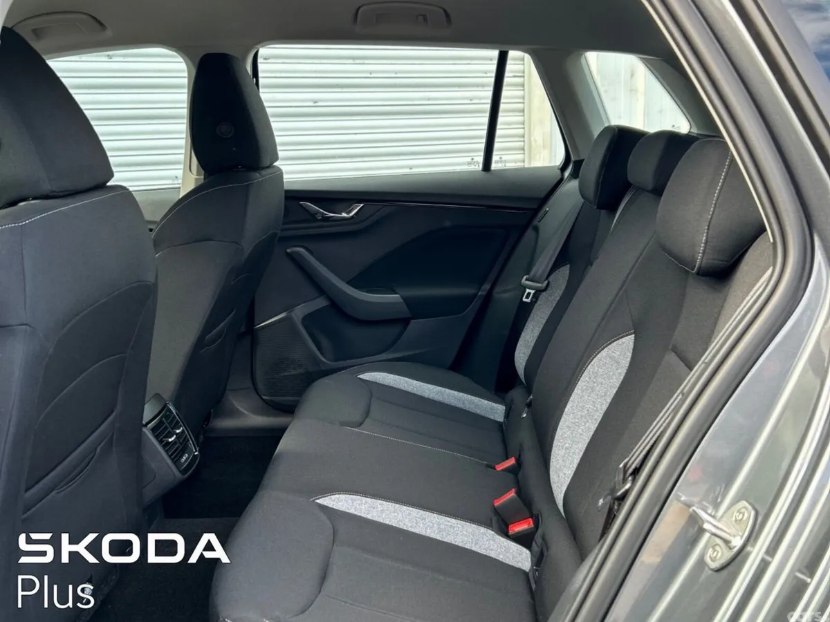 Skoda Kamiq SUV, Petrol, 2026, Grey
