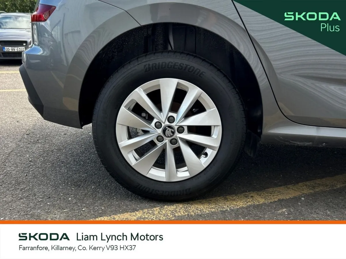 Skoda Kamiq SUV, Petrol, 2026, Grey