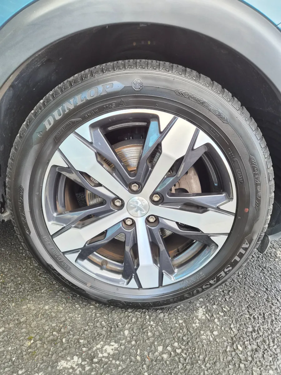 Peugeot 5008 MPV, Diesel, 2018, Blue
