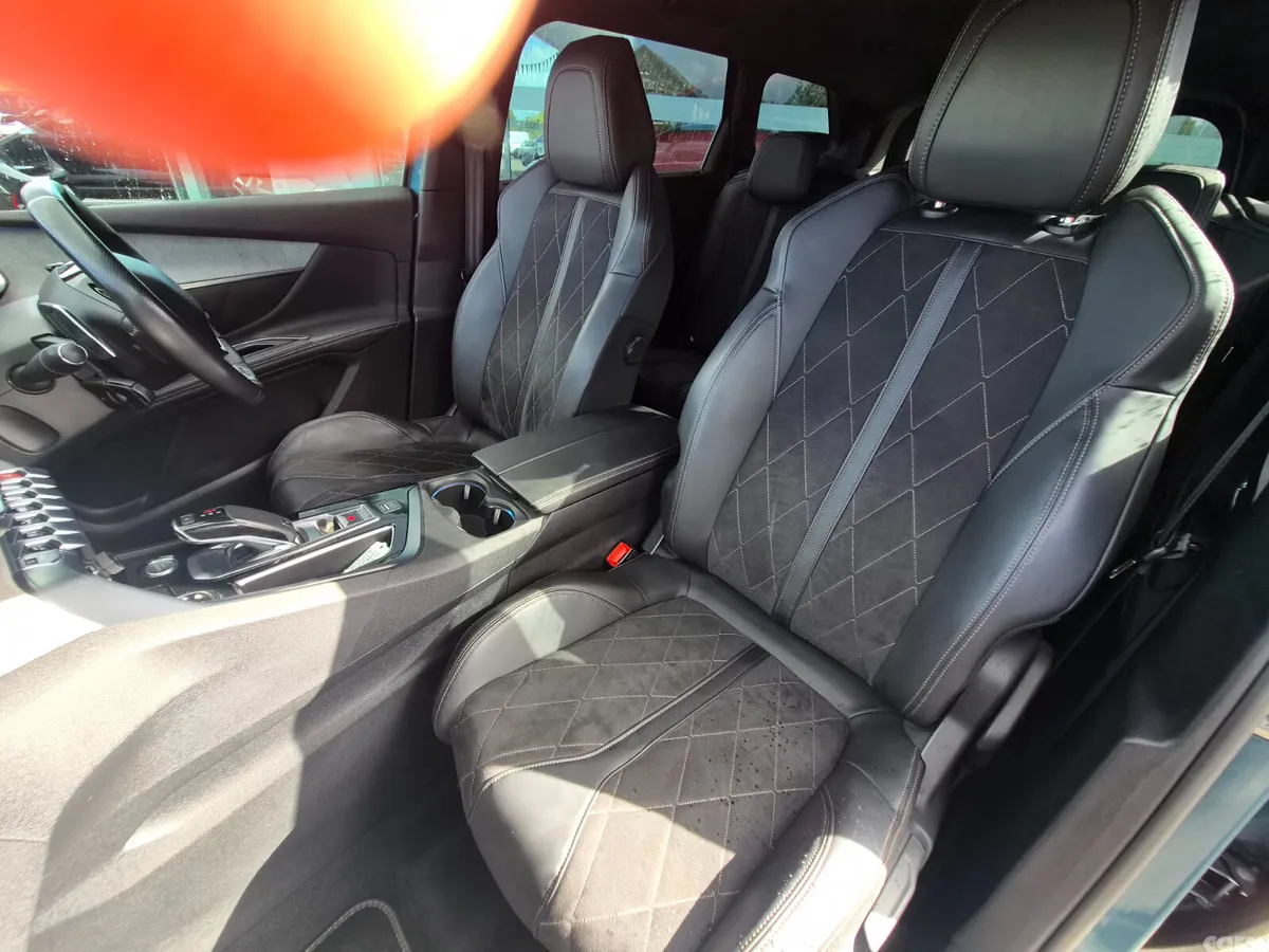 Peugeot 5008 MPV, Diesel, 2018, Blue