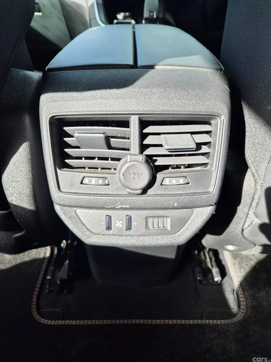 Peugeot 5008 MPV, Diesel, 2018, Blue