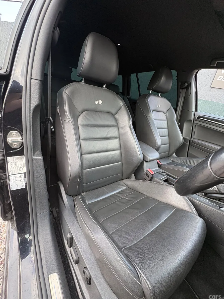 Volkswagen Golf Estate, Petrol, 2015, Black